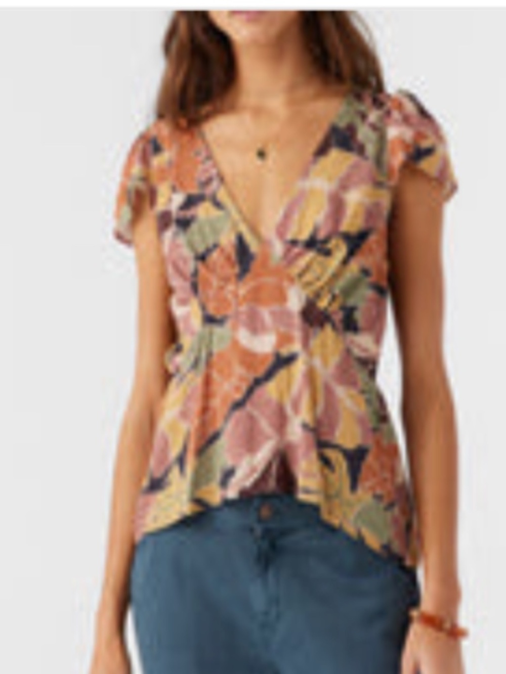 EMMALIE FLUTTER SLEEVE TOP NWT